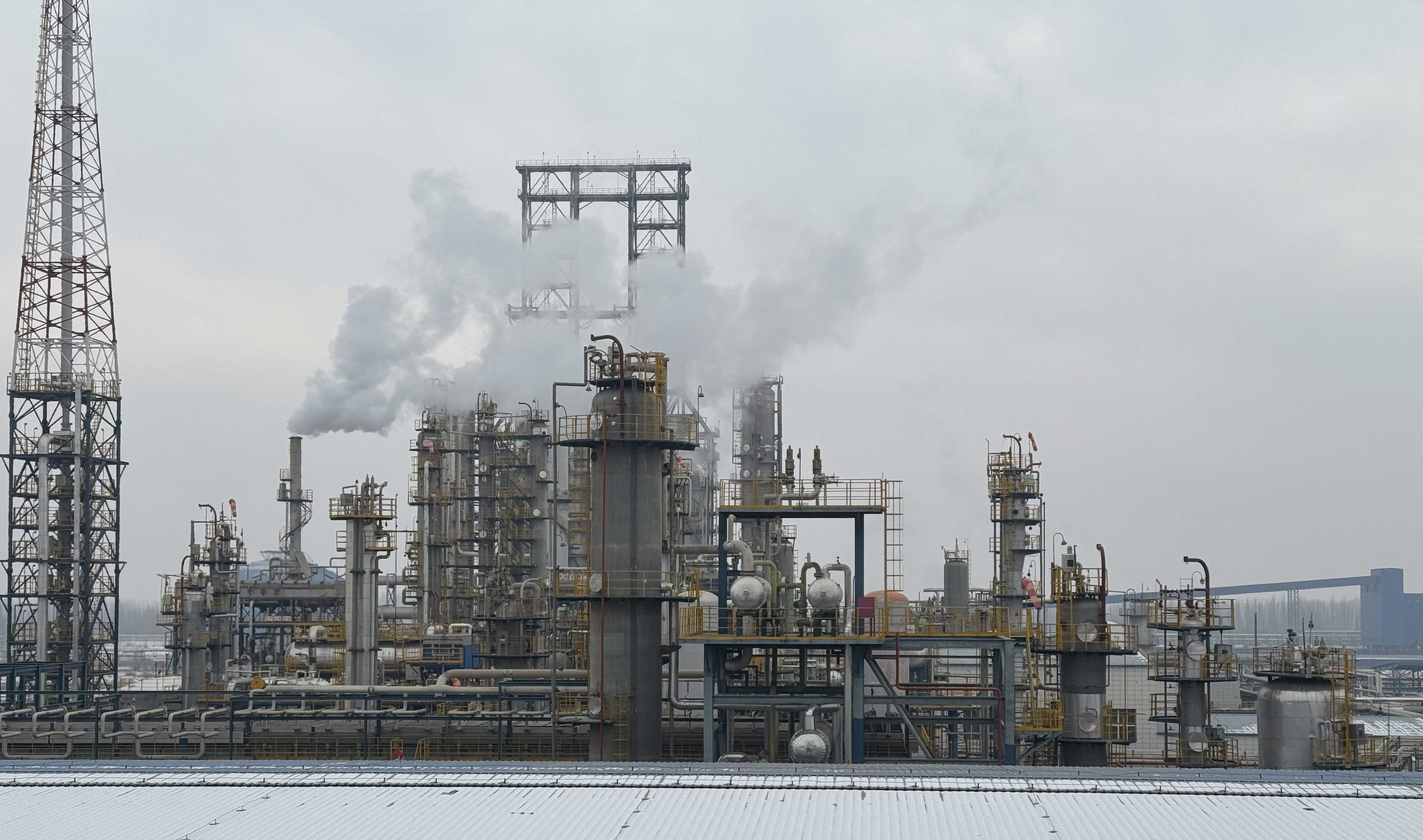 Waste Plastic Reverse Refining Solution for SINOPEC